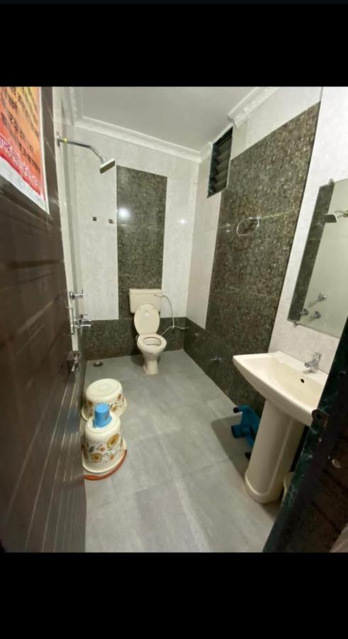 Bombay Regency Hotel Пачмархі Екстер'єр фото
